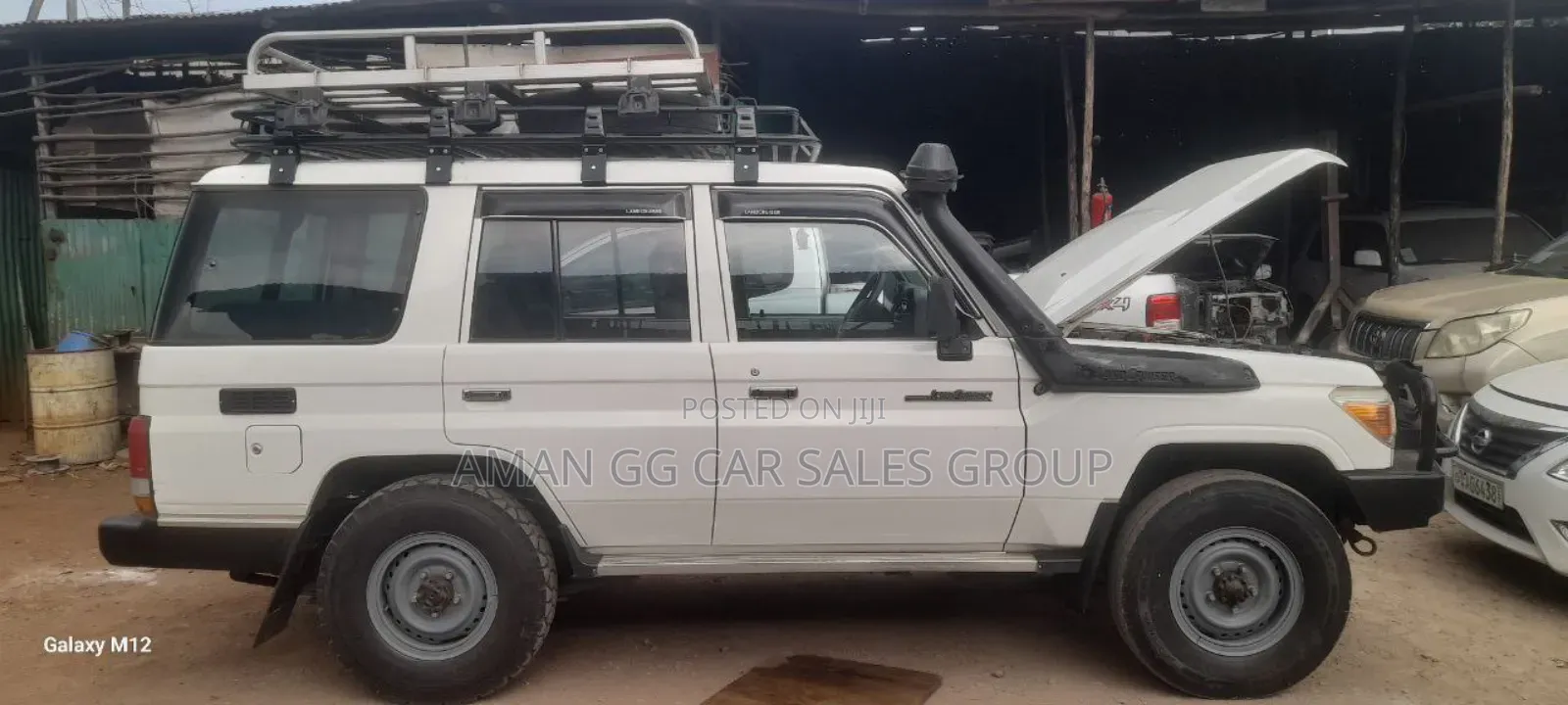 Toyota Land Cruiser 2016 White