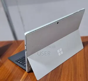 New Laptop Microsoft Surface Pro 7 8GB Intel Core I5 SSD 128GB