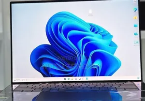 Photo - New Laptop Dell XPS 15 32GB Intel Core I9 SSD 1T