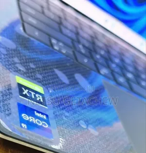 New Laptop Dell XPS 15 32GB Intel Core I9 SSD 1T