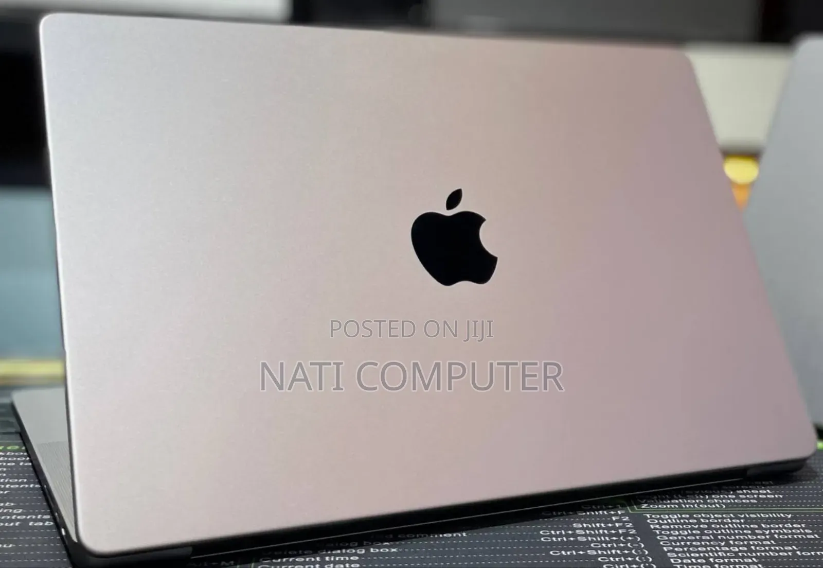 New Laptop Apple MacBook Pro M1 32GB Intel Core I7 SSD 1T