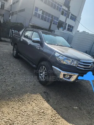 Toyota Hilux 2019 Gray