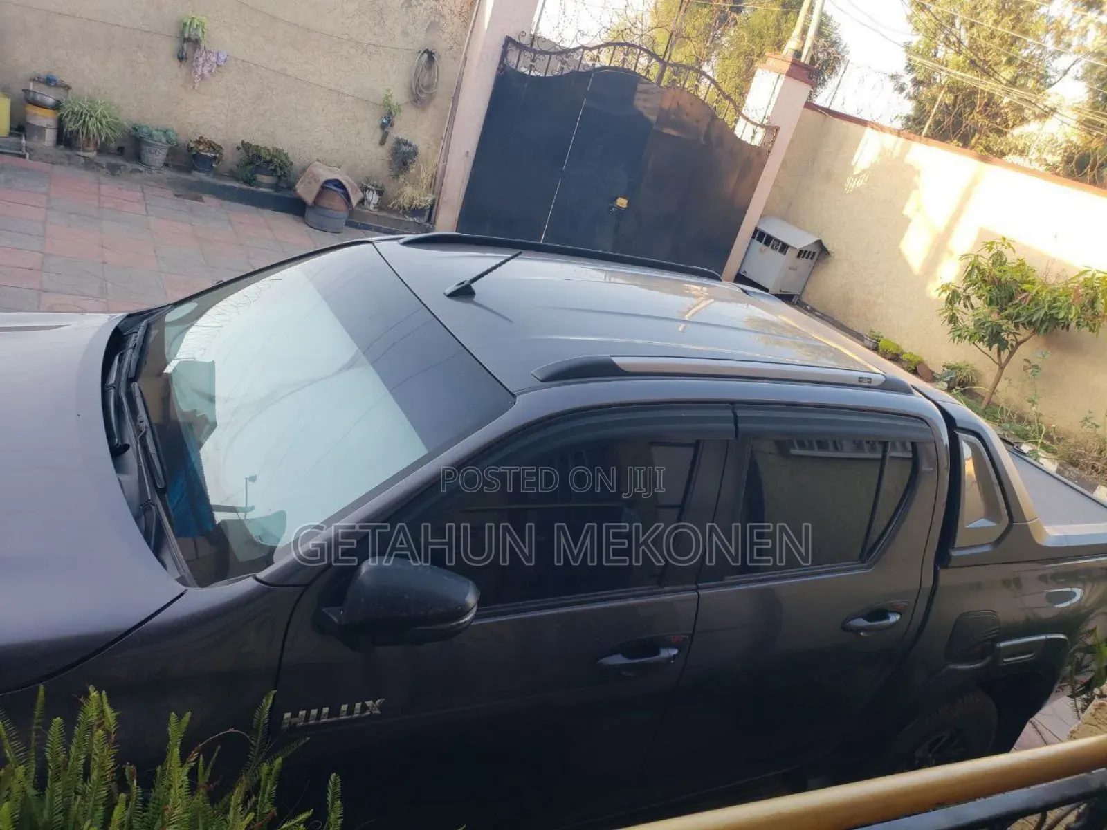 Toyota Hilux 2022 Gray