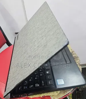 New Laptop Toshiba Satellite C55 8GB Intel Core I5 SSD 500GB