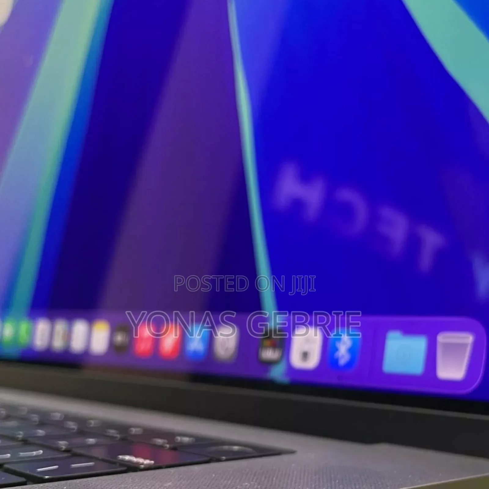 New Laptop Apple MacBook Pro 2021 M1 64GB Apple M1 Pro SSD 1T