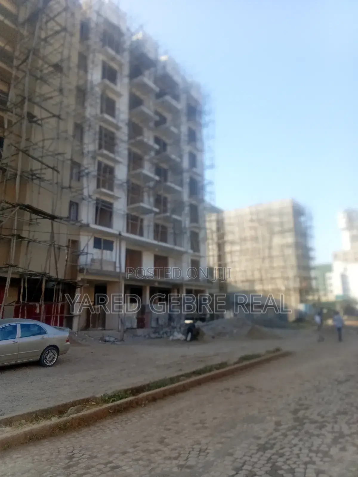3bdrm Apartment in 📍አያት - ፈረስ ቤት 🌴 B +, Yeka for sale