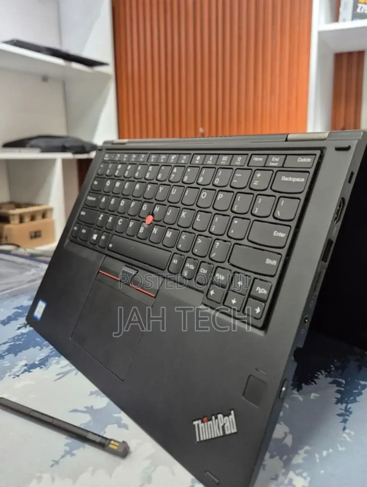 New Laptop Lenovo ThinkPad X380 Yoga 8GB Intel Core I5 SSD 512GB