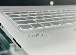 New Laptop HP 8GB Intel Core I5 SSD 1T