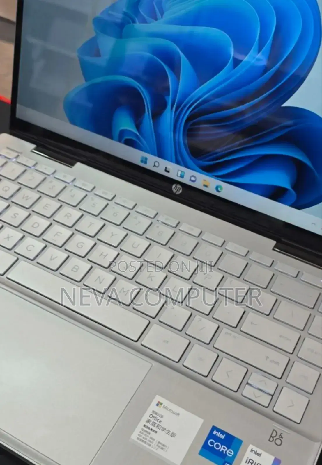 New Laptop HP Pavilion X360 16GB Intel Core I5 SSD 512GB