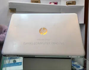 New Laptop HP Pavilion 15 8GB Intel Core I5 HDD 1T