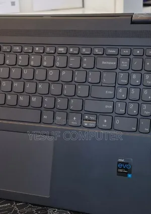 Photo - New Laptop Lenovo IdeaPad Yoga 11 16GB Intel Core I5 SSD 512GB