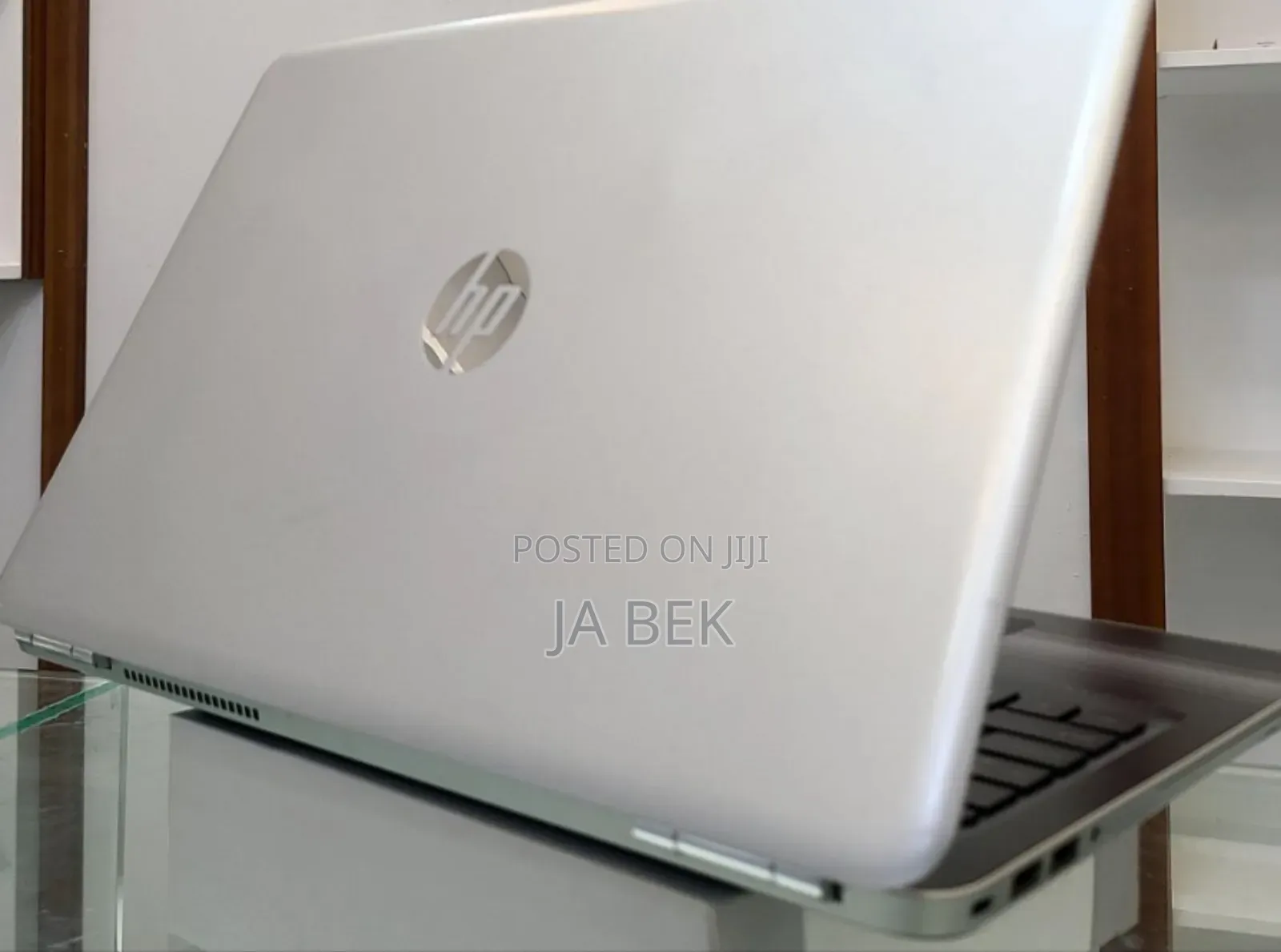 New Laptop HP Pavilion 15 8GB Intel Core I5 HDD 1T