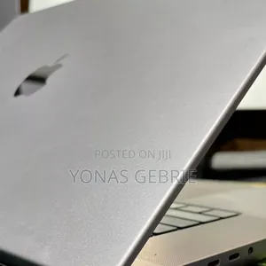 New Laptop Apple MacBook Pro 2021 M1 64GB Apple M1 Pro SSD 1T