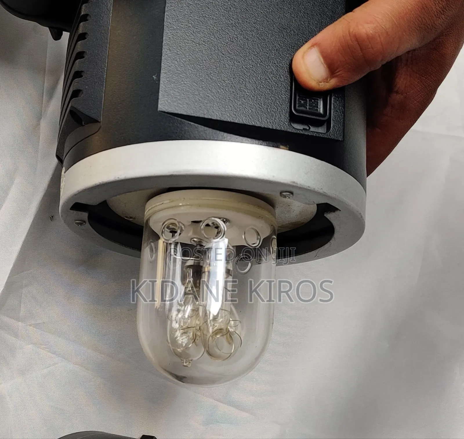 Godox Ad600 Bm + Softbox + Stand