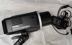 Godox Ad600 Bm + Softbox + Stand