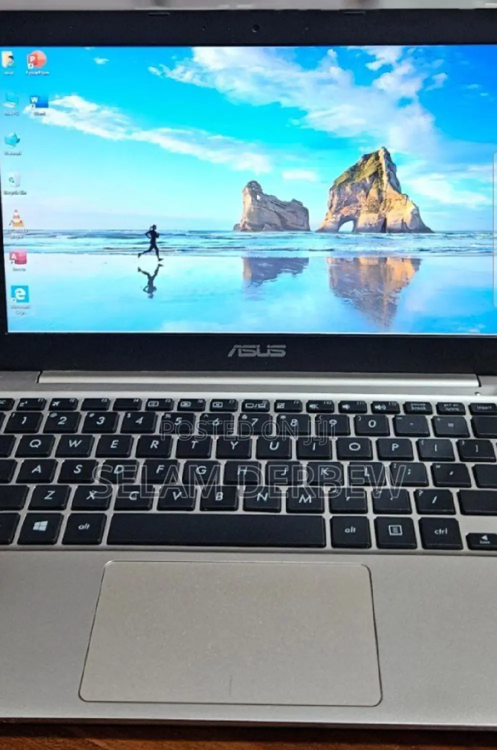Laptop Asus A42JB 2GB Intel Core 2 Quad SSD 32GB