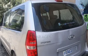 Hyundai Starex 2010 Silver