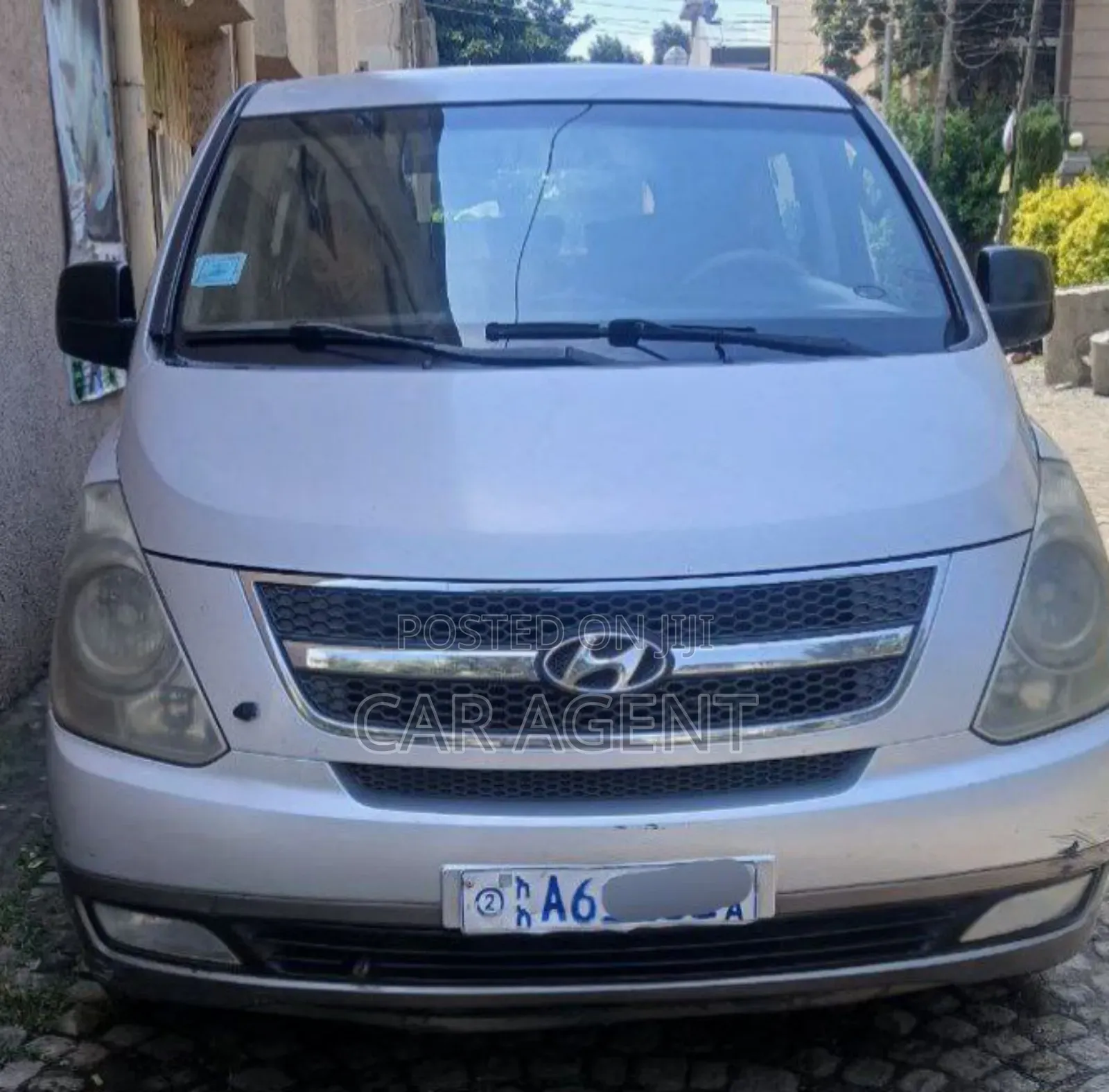 Hyundai Starex 2010 Silver