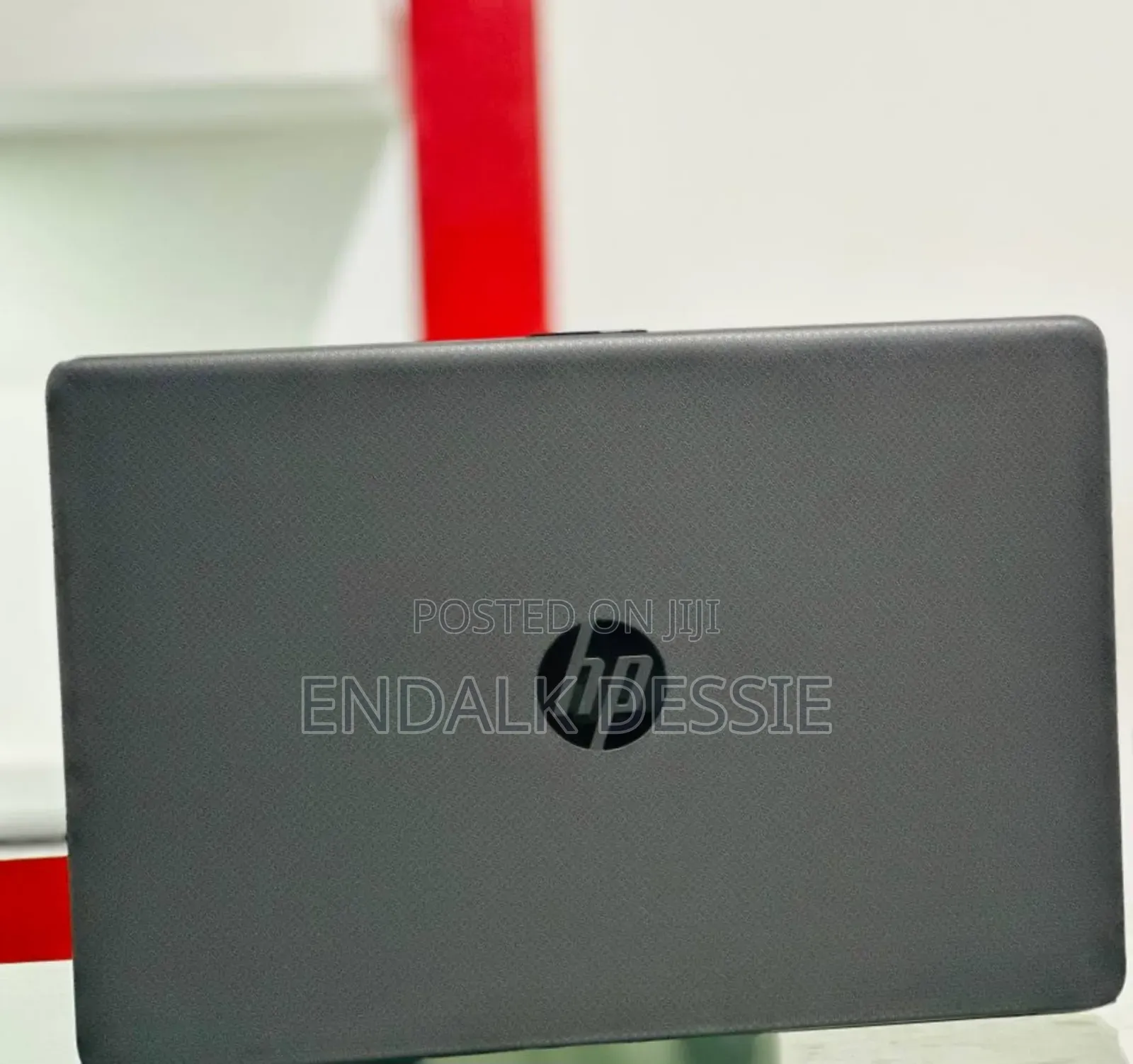 New Laptop HP 8GB Intel Core I5 SSD 1T