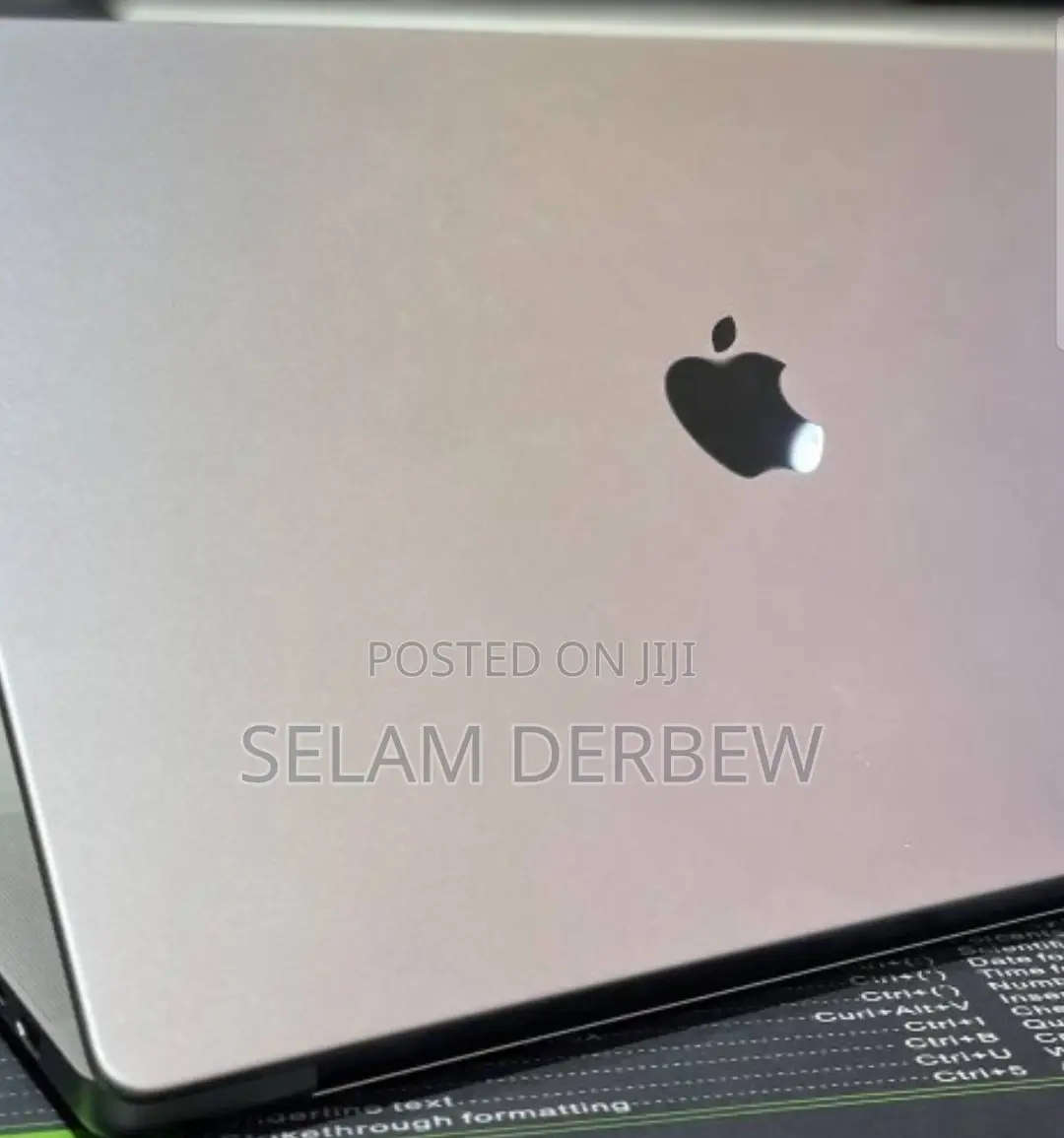 New Laptop Apple MacBook Pro 64GB Apple M1 Max SSD 1T