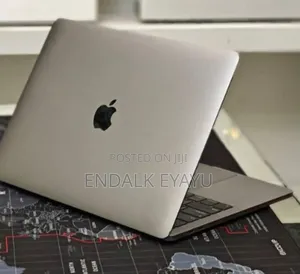 New Laptop Apple MacBook Pro 2019 16GB Intel Core I7 SSD 512GB