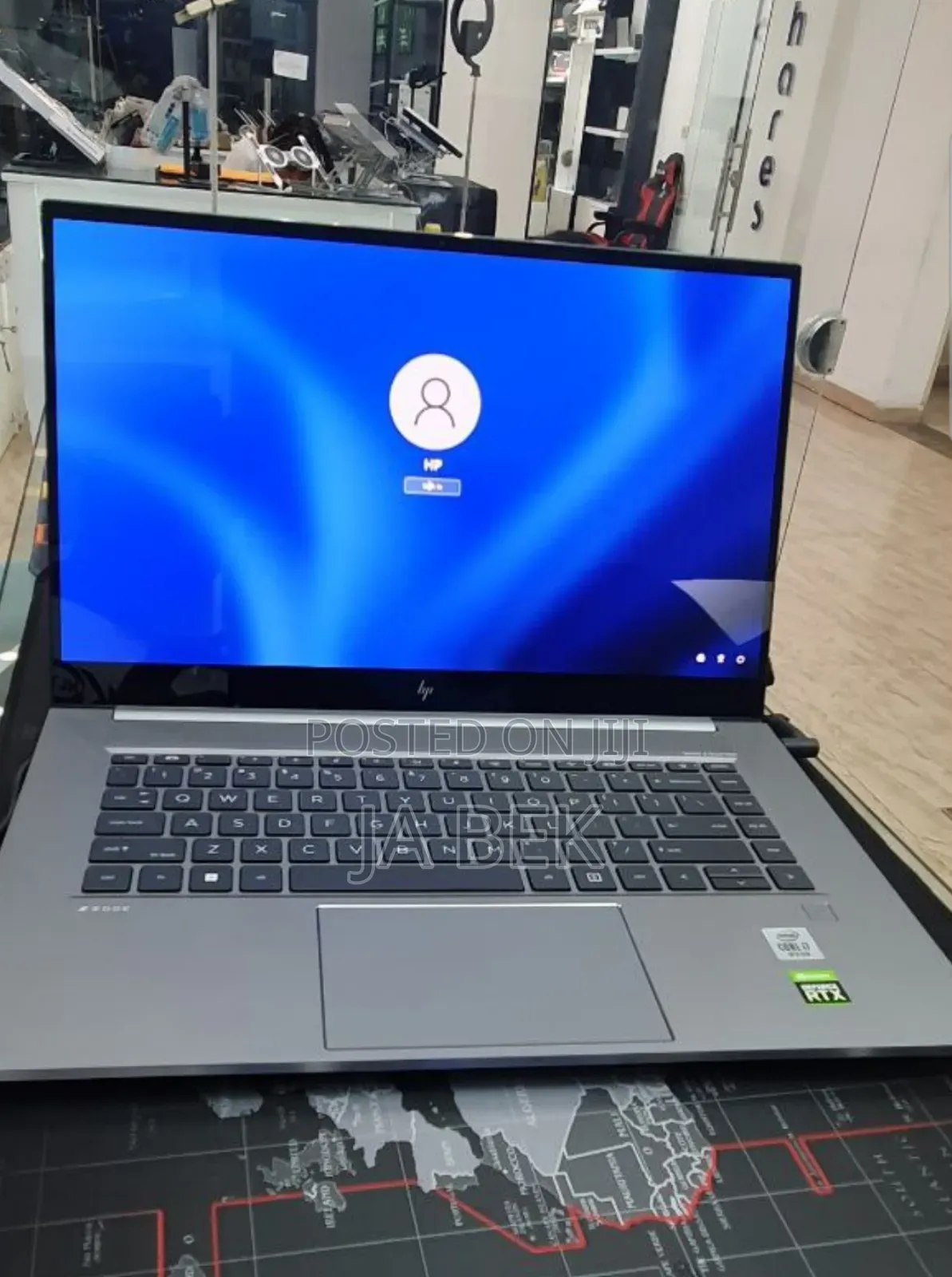 New Laptop HP ZBook Firefly 15 G7 16GB Intel Core I7 SSD 1T