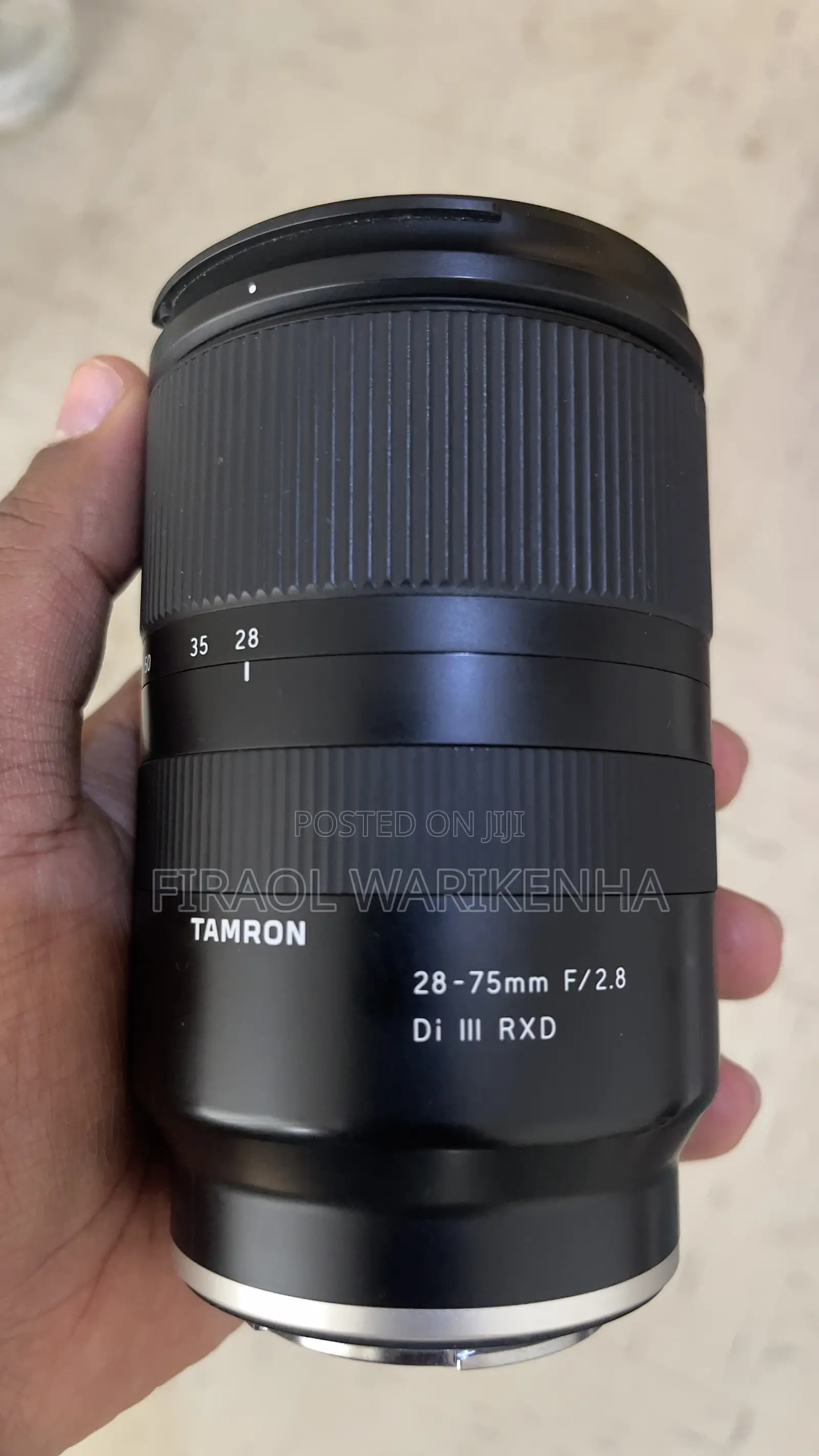 Tamron 28 - 75 Mm Lens