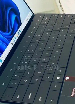 New Laptop Dell XPS 13 32GB Intel Core I7 SSD 1T