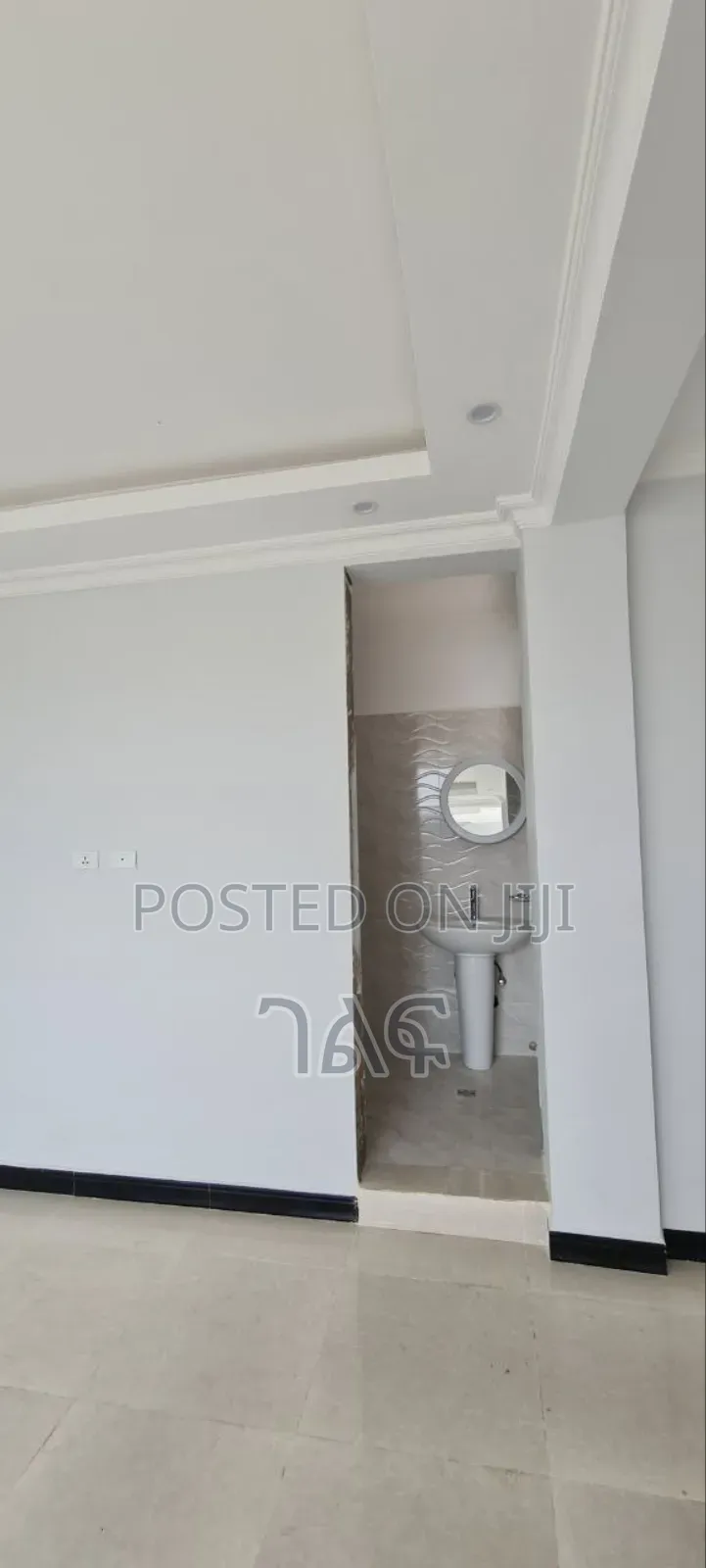 4bdrm Apartment in 🏘 አስቸኳይ የሚሸጥ   ስፋት , Bole for sale