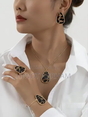 Photo - Jeweleries Available on Hand