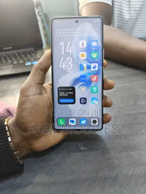 Photo - New Vivo S17 Pro 256 GB White