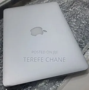 New Laptop Apple MacBook Air 2015 8GB Intel Core I5 SSD 128GB