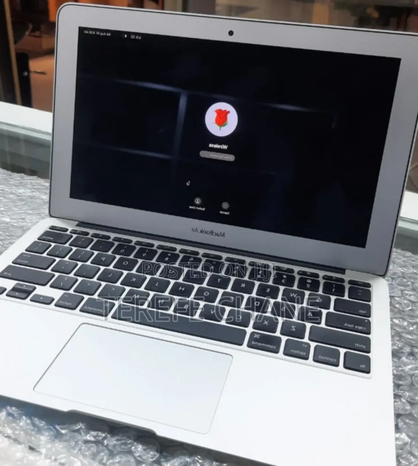 New Laptop Apple MacBook Air 2015 8GB Intel Core I5 SSD 128GB