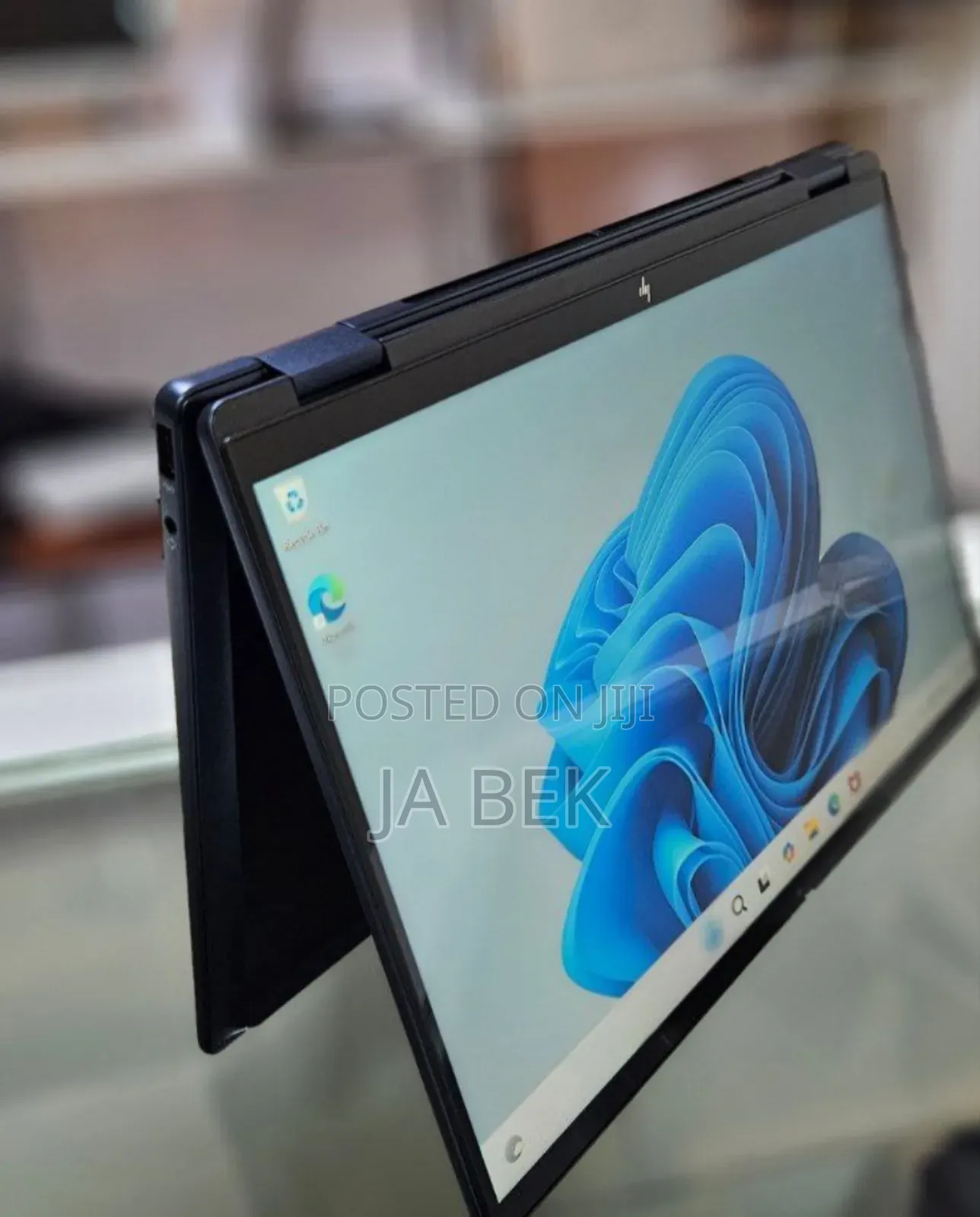 New Laptop HP OmniBook X Flip 14" 16GB Intel Core 7 SSD 1T