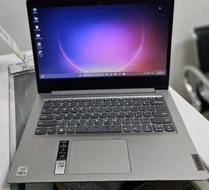 New Laptop Lenovo 8GB Intel Core I5 SSD 256GB