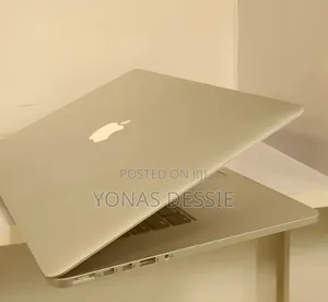 Laptop Apple MacBook Pro 2015 16GB Intel Core I7 SSD 512GB