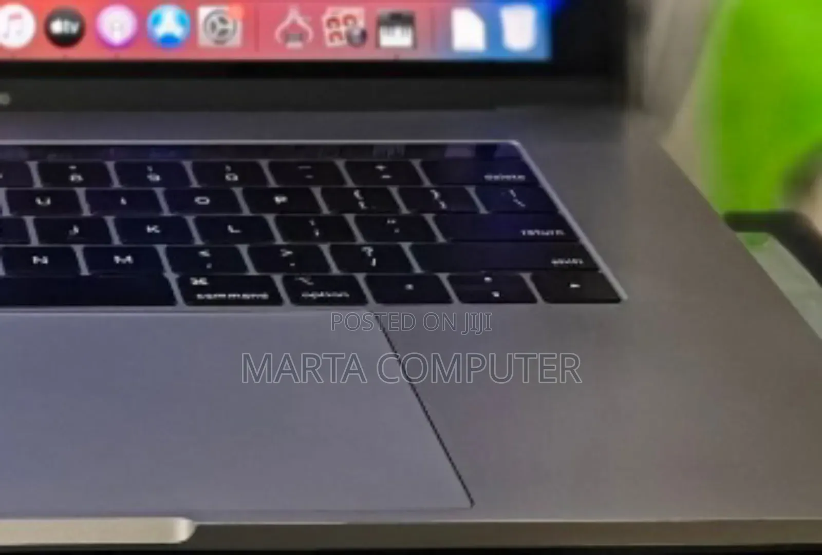 New Laptop Apple MacBook Pro 2019 32GB Intel Core I9 SSD 512GB