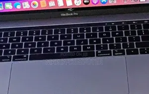 New Laptop Apple MacBook Pro 2019 32GB Intel Core I9 SSD 512GB