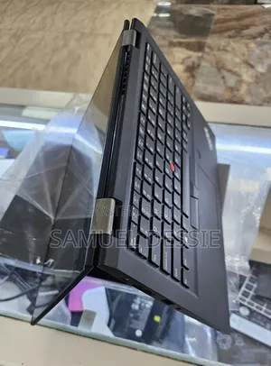 New Laptop Lenovo ThinkPad X390 Yoga 16GB Intel Core I7 SSD 512GB