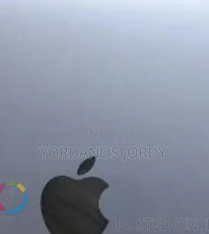 New Laptop Apple MacBook Air 2020 8GB Intel Core i5 SSD 256GB