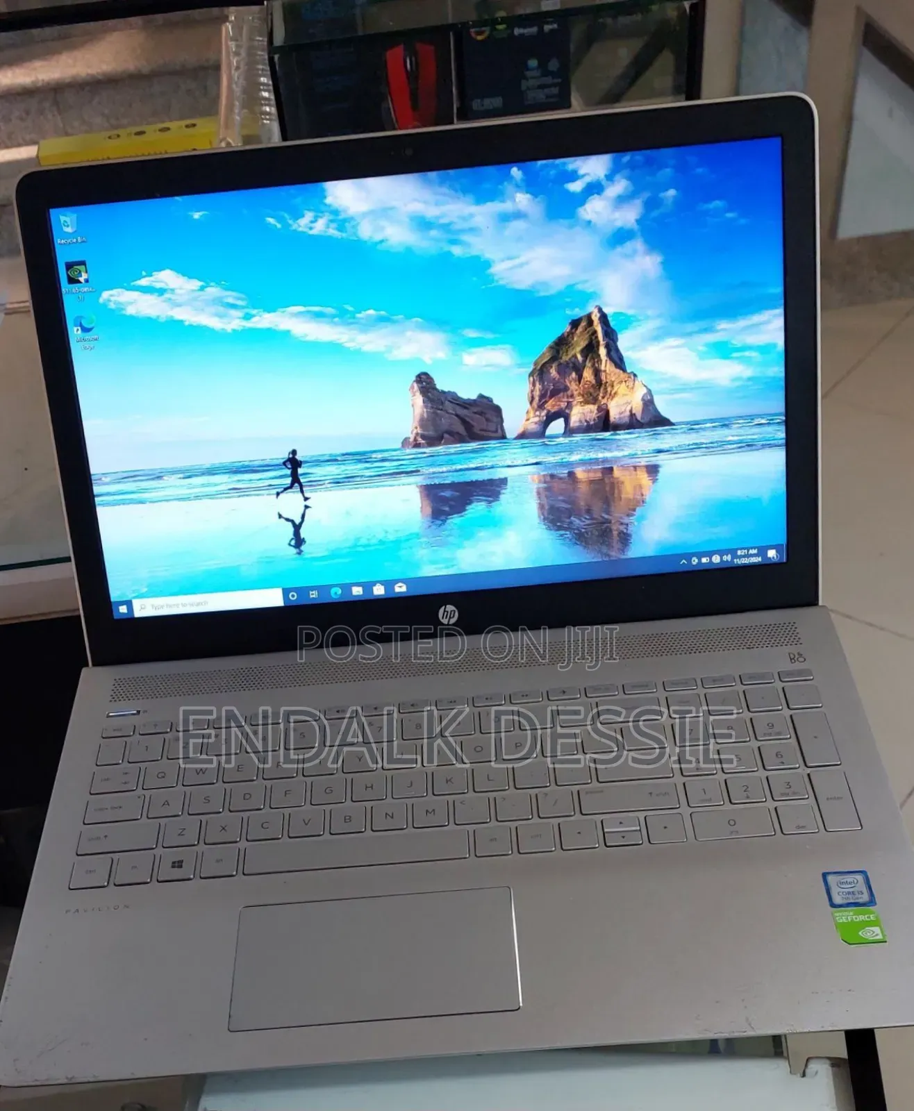 New Laptop HP Pavilion 15 8GB Intel Core I5 HDD 1T