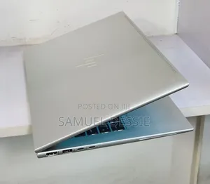 New Laptop HP EliteBook 845 G11 16GB AMD Ryzen 5 SSD 512GB