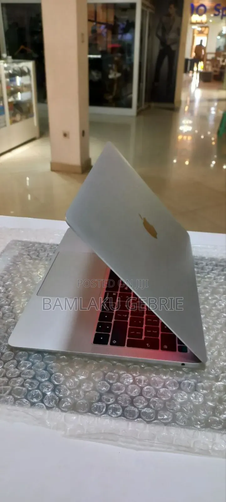 New Laptop Apple MacBook Air 2018 8GB Intel Core I5 SSD 128GB