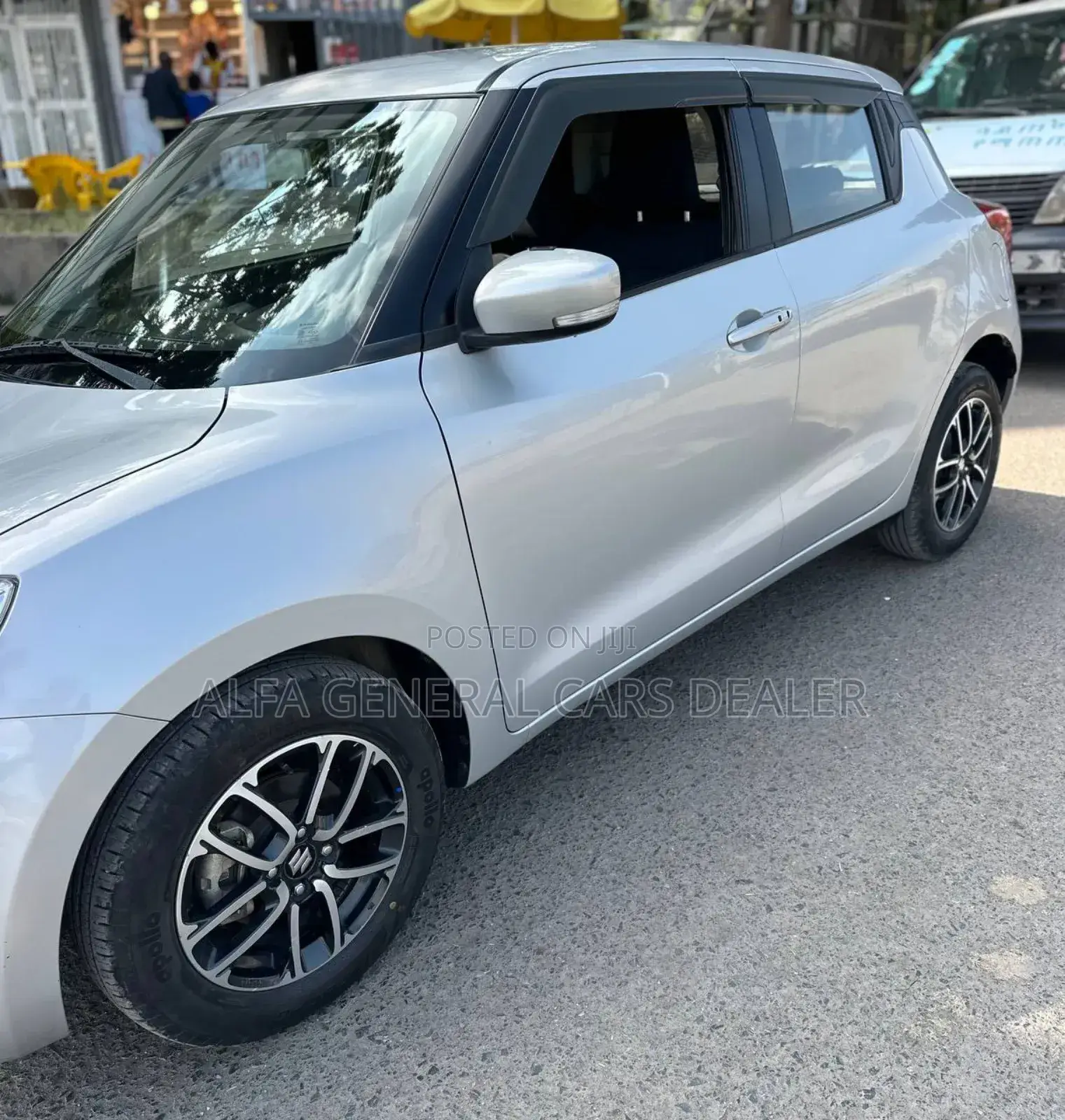 Suzuki Swift 2022 Silver