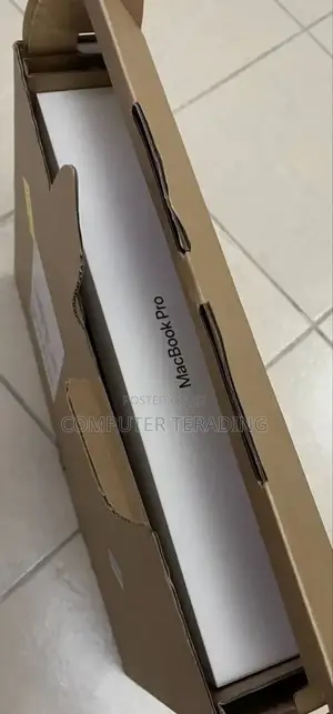 New Laptop Apple MacBook Pro 24GB Apple M4 SSD 512GB