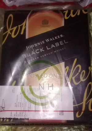 Photo - Whiskey Black Lebel Dute Free