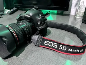 Photo - 5d Mark Iii