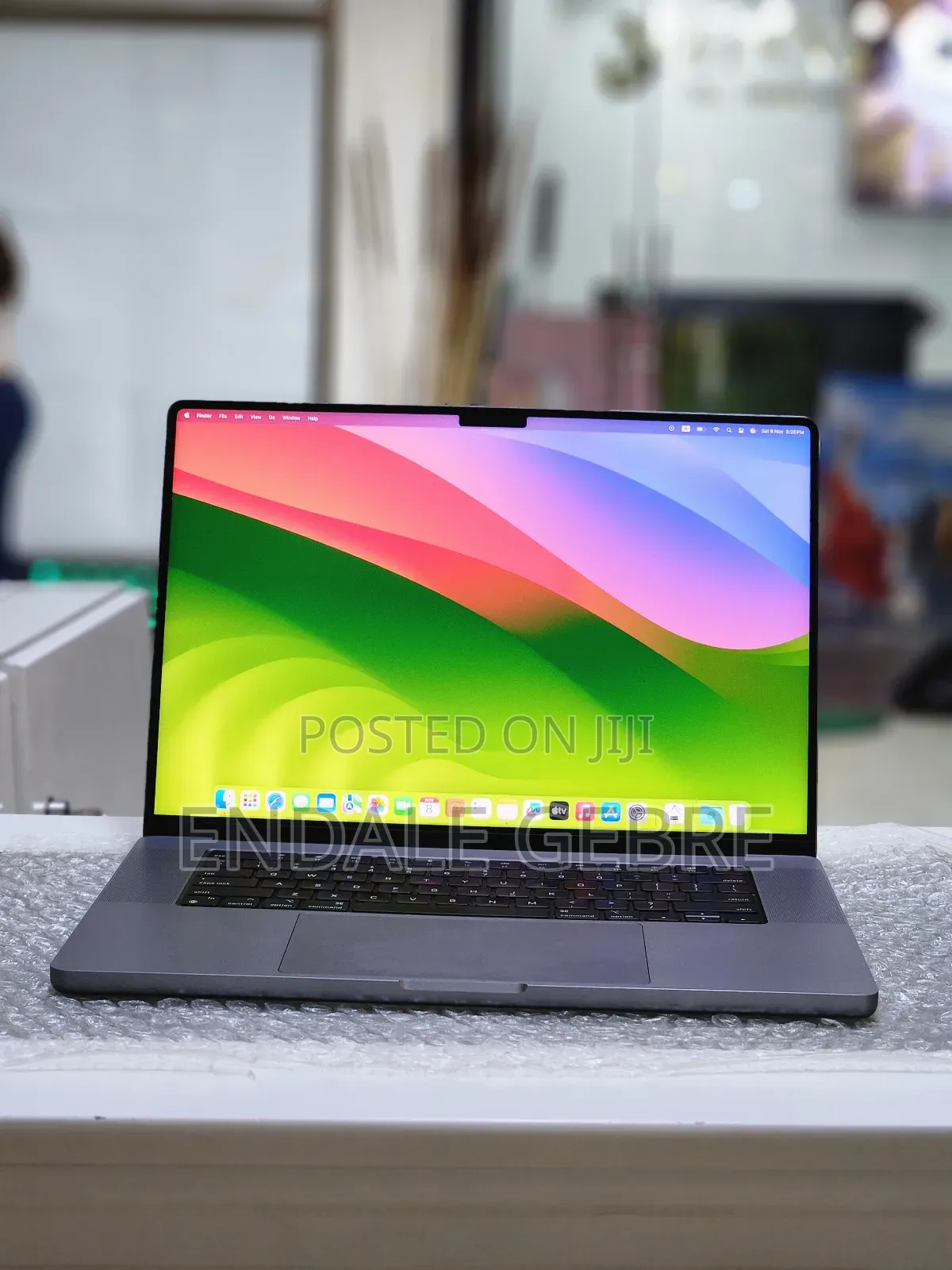 New Laptop Apple MacBook Pro M1 32GB Apple M1 Pro SSD 512GB