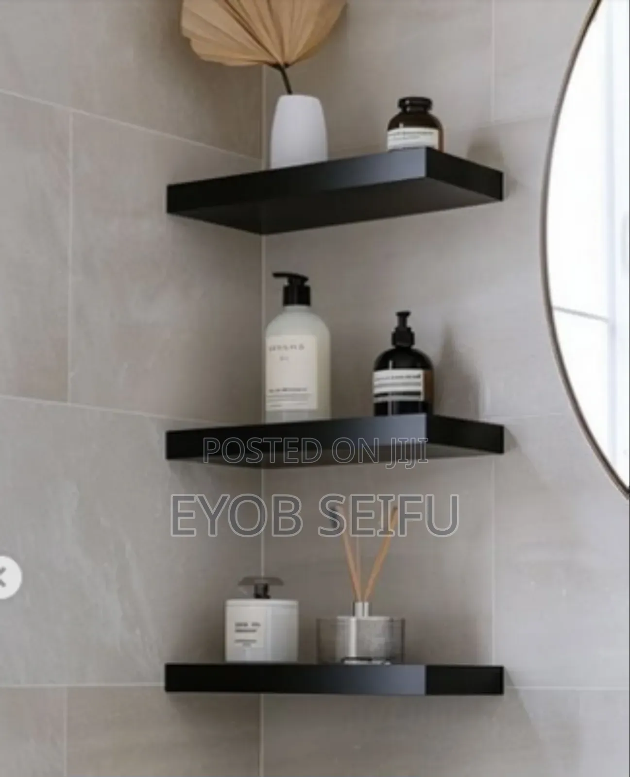 Asthetic and Minimalist Floating Wooden Shelfs