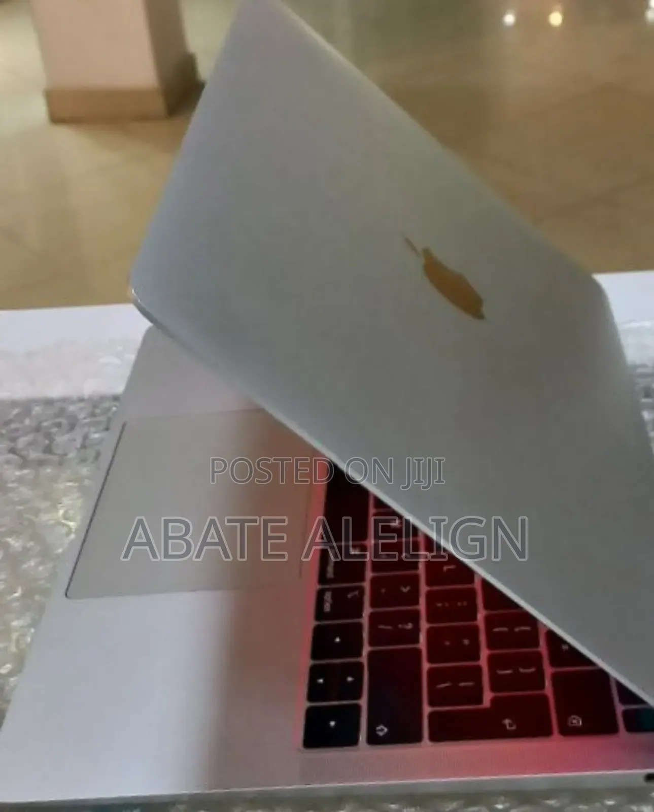 New Laptop Apple MacBook Air 2018 8GB Intel Core I5 SSD 128GB